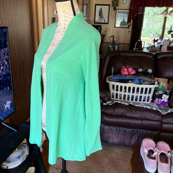 Woman’s Columbia green light cardigan - Picture 4 of 16